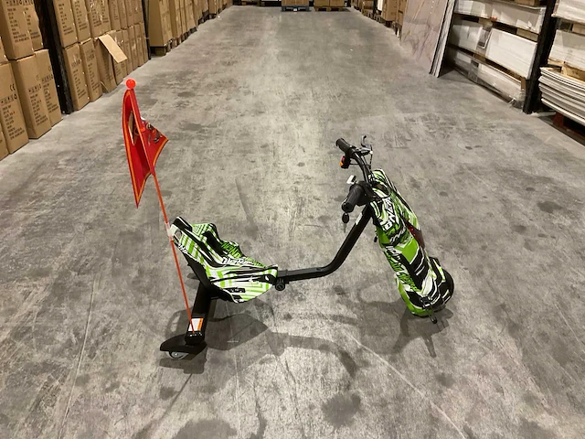Ultra motocross drift trike 27ja 250w zwart/groen/wit voertuig - afbeelding 7 van  12