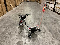 Ultra motocross drift trike 27ja 250w zwart/wit/rood voertuig - afbeelding 2 van  21