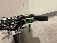 Ultra motocross drift trike 27ja 250w zwart/wit/rood voertuig - afbeelding 17 van  21