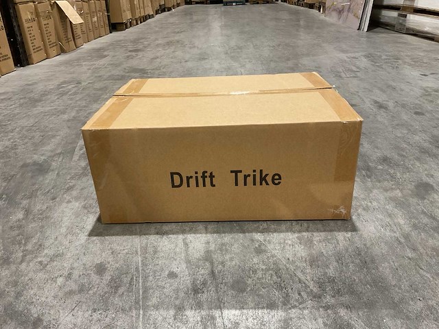 Ultra motocross drift trike 27ja 250w zwart/wit/rood voertuig - afbeelding 6 van  33