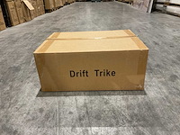 Ultra motocross drift trike 27ja 250w zwart/wit/rood voertuig - afbeelding 6 van  33