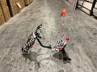 Ultra motocross drift trike 27ja 250w zwart/wit/rood voertuig - afbeelding 1 van  33