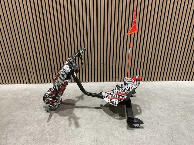 Ultra motocross drift trike 27ja 250w zwart/wit/rood voertuig - afbeelding 7 van  34