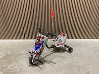 Ultra motocross drift trike 27ja 250w zwart/wit/rood voertuig - afbeelding 8 van  34