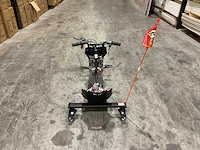 Ultra motocross drift trike 27ja 250w zwart/wit/rood voertuig - afbeelding 33 van  34