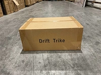 Ultra motocross drift trike 27ja 250w zwart/wit/rood voertuig - afbeelding 6 van  34