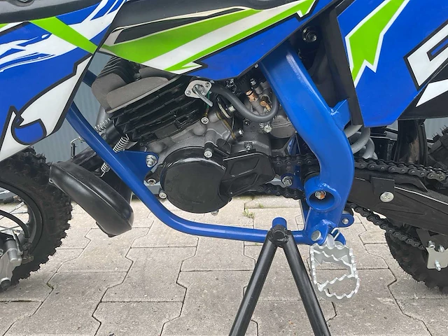 Ultra motocross koshine 50 12/10” crossmotor 8 - afbeelding 2 van  12