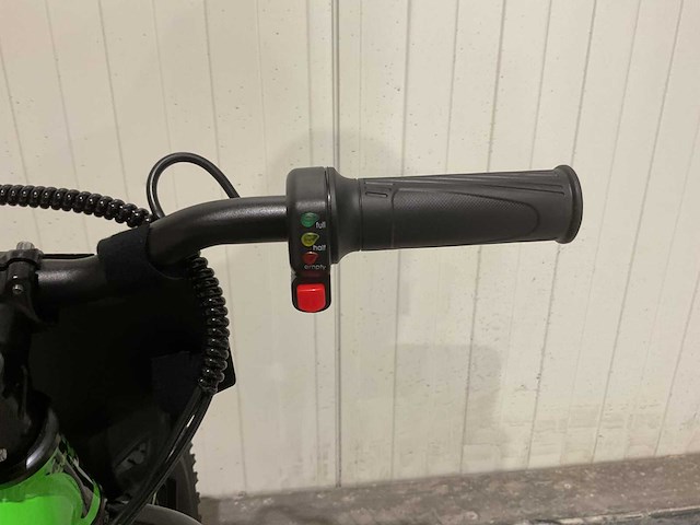 Ultra motocross trx200 elektrische loopfiets groen - afbeelding 11 van  11