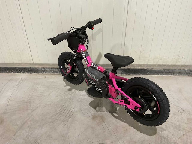 Ultra motocross trx200 elektrische loopfiets roze - afbeelding 10 van  11