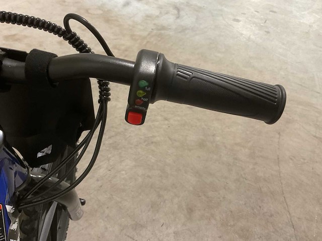 Ultra motocross trx250 elektrische loopfiets blauw - afbeelding 8 van  9