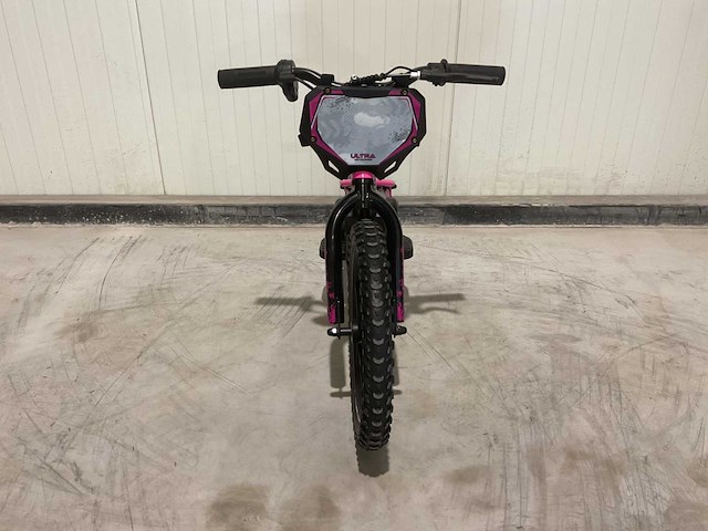 Ultra motocross trx250 elektrische loopfiets roze - afbeelding 6 van  10