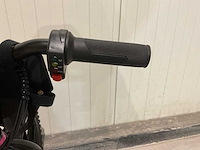 Ultra motocross trx250 elektrische loopfiets roze - afbeelding 10 van  10