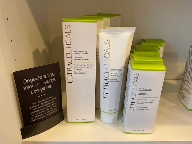 Ultraceuticals brightening gezichtsverzorging (13x) - afbeelding 2 van  3