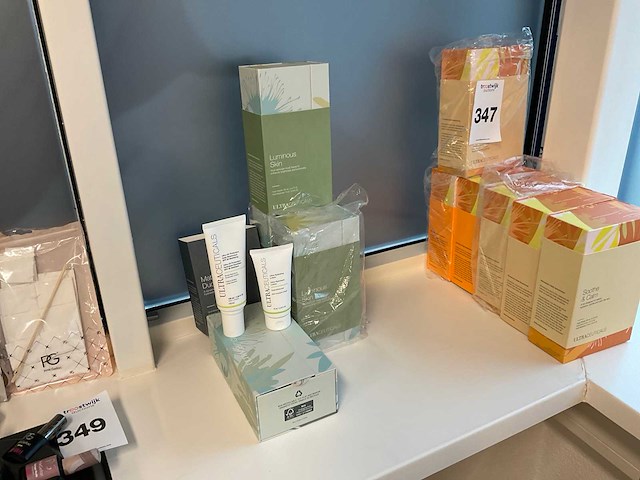 Ultraceuticals gezichtverzorging (4x) - afbeelding 1 van  5