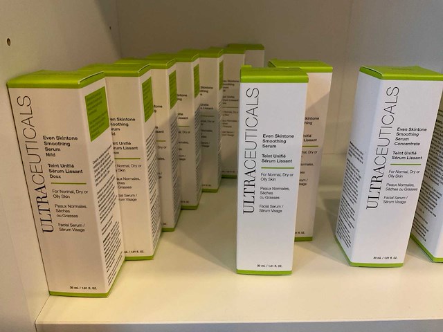 Ultraceuticals skintone gezichtsverzorging (11x) - afbeelding 2 van  3