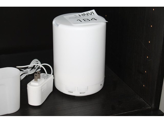 Ultrasone aroma diffuser met buitenlandse voedingsstekker. - afbeelding 2 van  2