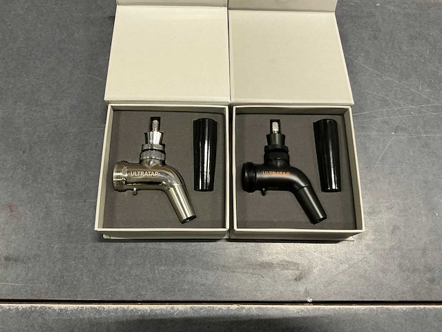 Ultratap - black/ chrome tapinstallatie (7x) - afbeelding 1 van  6