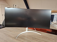 Ultrawide monitor, lg, 40wp95c-w, 2022 - afbeelding 2 van  4