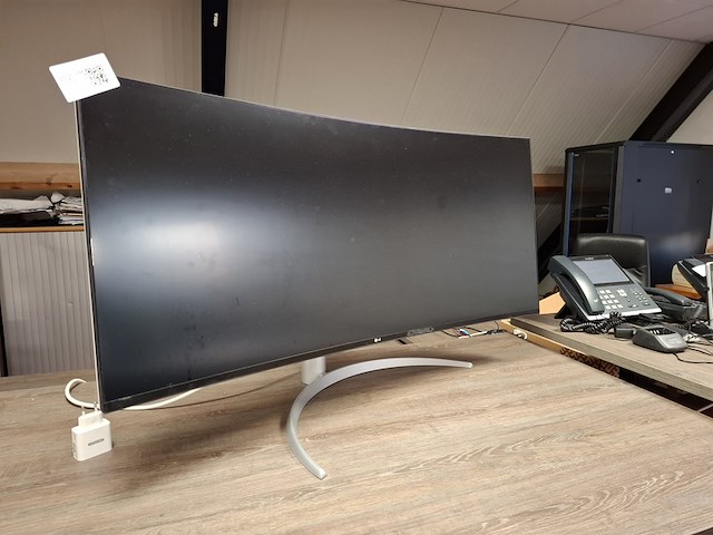 Ultrawide monitor, lg, 40wp95c-w, 2022 - afbeelding 2 van  5