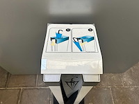 Umbrellabag parapluhoesdispenser / paraplu-inpakstation - afbeelding 1 van  4
