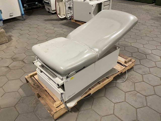 Umfmedical examination table - afbeelding 4 van  5