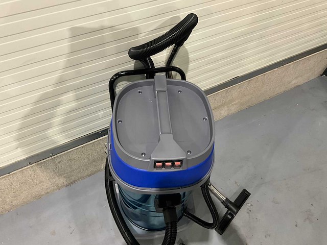 Umt - 2026 - 100 liter - nat / droog industriële stofzuiger - afbeelding 2 van  3