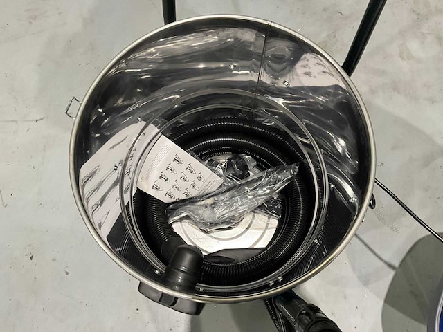 Umt - 2026 - 80 liter - nat / droog industriële stofzuiger - afbeelding 5 van  9