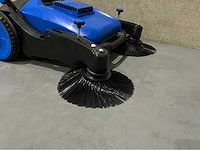 Umt - 2026 - g5 achterloop veegmachine - afbeelding 1 van  19