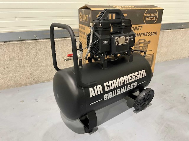 Umt ac770-40l hogedrukcompressor - brushless motor 9 bar - 1000w - 2026 - afbeelding 6 van  14
