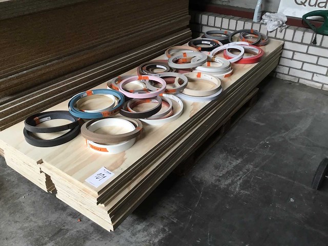 Underlayme pine overige hout- en plaatmateriaal (26x) - afbeelding 2 van  7