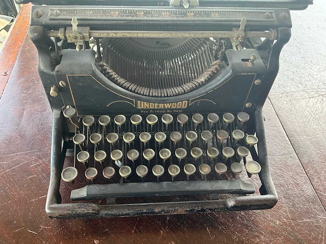 Underwood type machine - afbeelding 6 van  8
