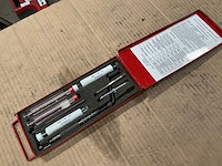 Unf screw thread insert tool kit - afbeelding 1 van  3