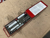 Unf screw thread insert tool kit - afbeelding 1 van  3