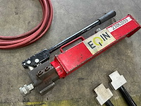 Uni-spreader 10k hydraulische flensspreider - afbeelding 5 van  10