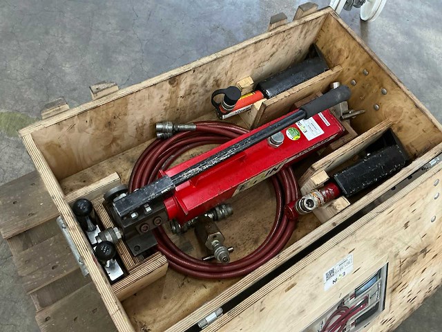 Uni-spreader 10k hydraulische flensspreider - afbeelding 3 van  3