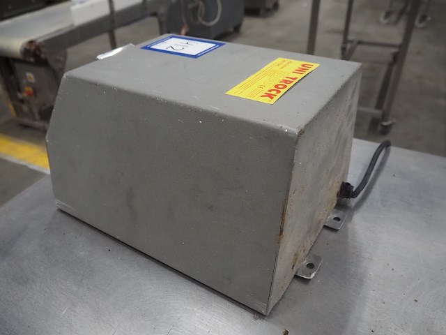 Uni trock - afbeelding 3 van  7