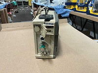 Uni-vent 731 series portable ventilator - afbeelding 4 van  4