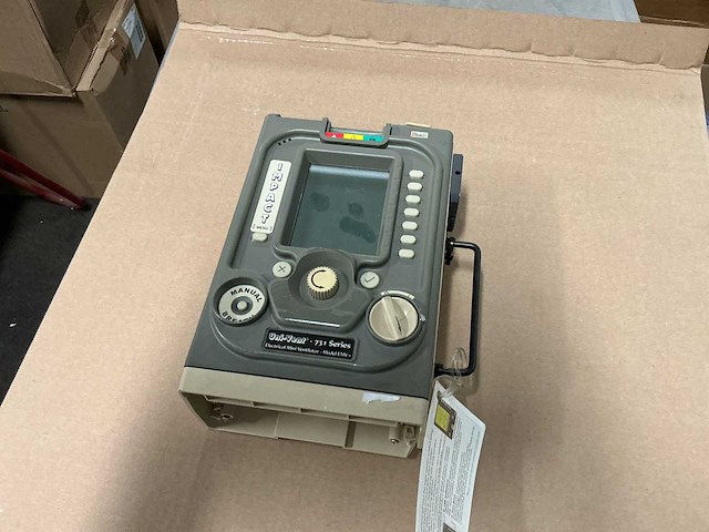 Uni-vent 731 series portable ventilator - afbeelding 3 van  4