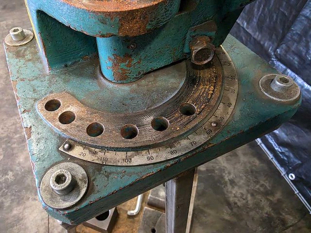 Unibend - tarzan - buigmachine - afbeelding 5 van  5