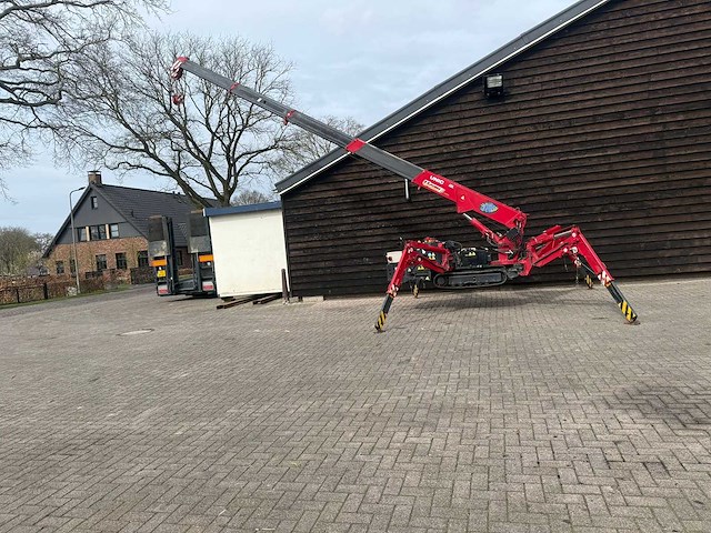 Unic - 2012 - urw 295 c1e - telescoopkraan - afbeelding 7 van  12