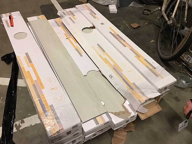 Uniclick white elementa hinckley pak pvc vloer - afbeelding 1 van  4