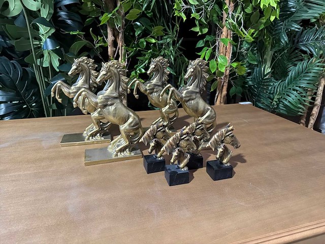 Unico winkel decoratie (paarden) (8x) - afbeelding 1 van  4