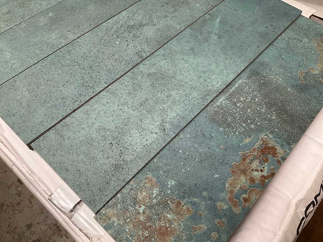 Unicom wandtegel oxid emerald 7,4x30 3,5m2 - afbeelding 3 van  6