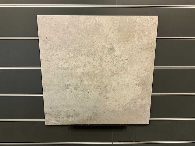 Unicomstarker - debris cinder - vloertegel 80 x 80 cm - 9m2 - afbeelding 1 van  6