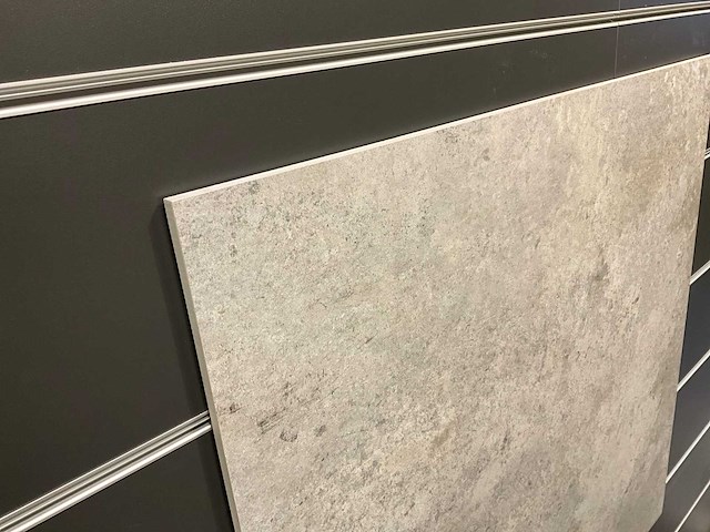 Unicomstarker - debris cinder - vloertegel 80 x 80 cm - 9m2 - afbeelding 3 van  6