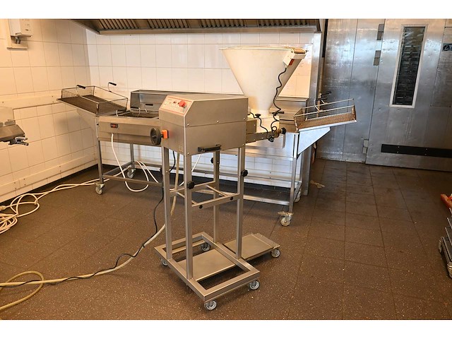 Unidos dps-5 oliebollen beslag doseermachine - afbeelding 1 van  9