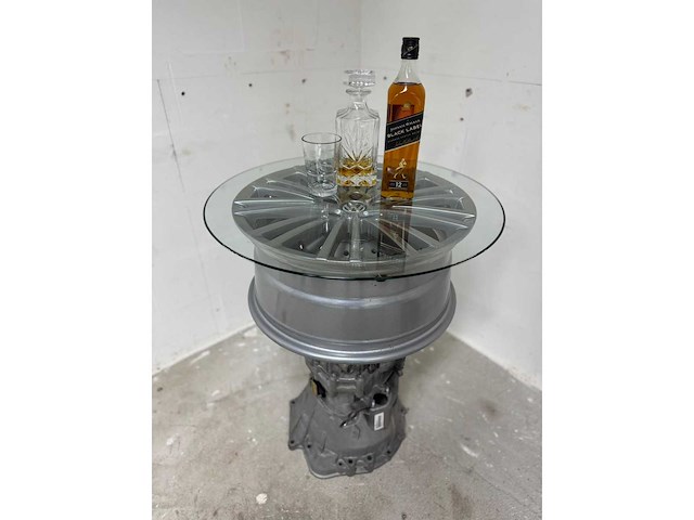 Unieke drank tafel - afbeelding 1 van  5