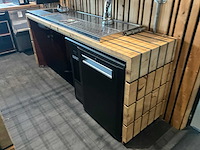 Unieke handgemaakte houten bar - afbeelding 2 van  15