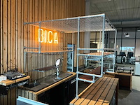 Unieke handgemaakte houten bar - afbeelding 4 van  15