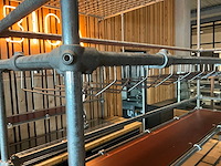 Unieke handgemaakte houten bar - afbeelding 5 van  15